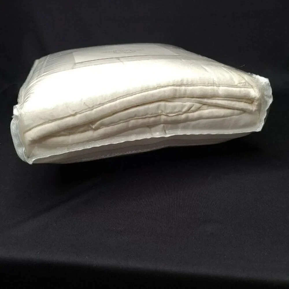 Pottery Barn Pillow Sham‎ Foundations Cotton Silk White Square 26 x 26 Euro New